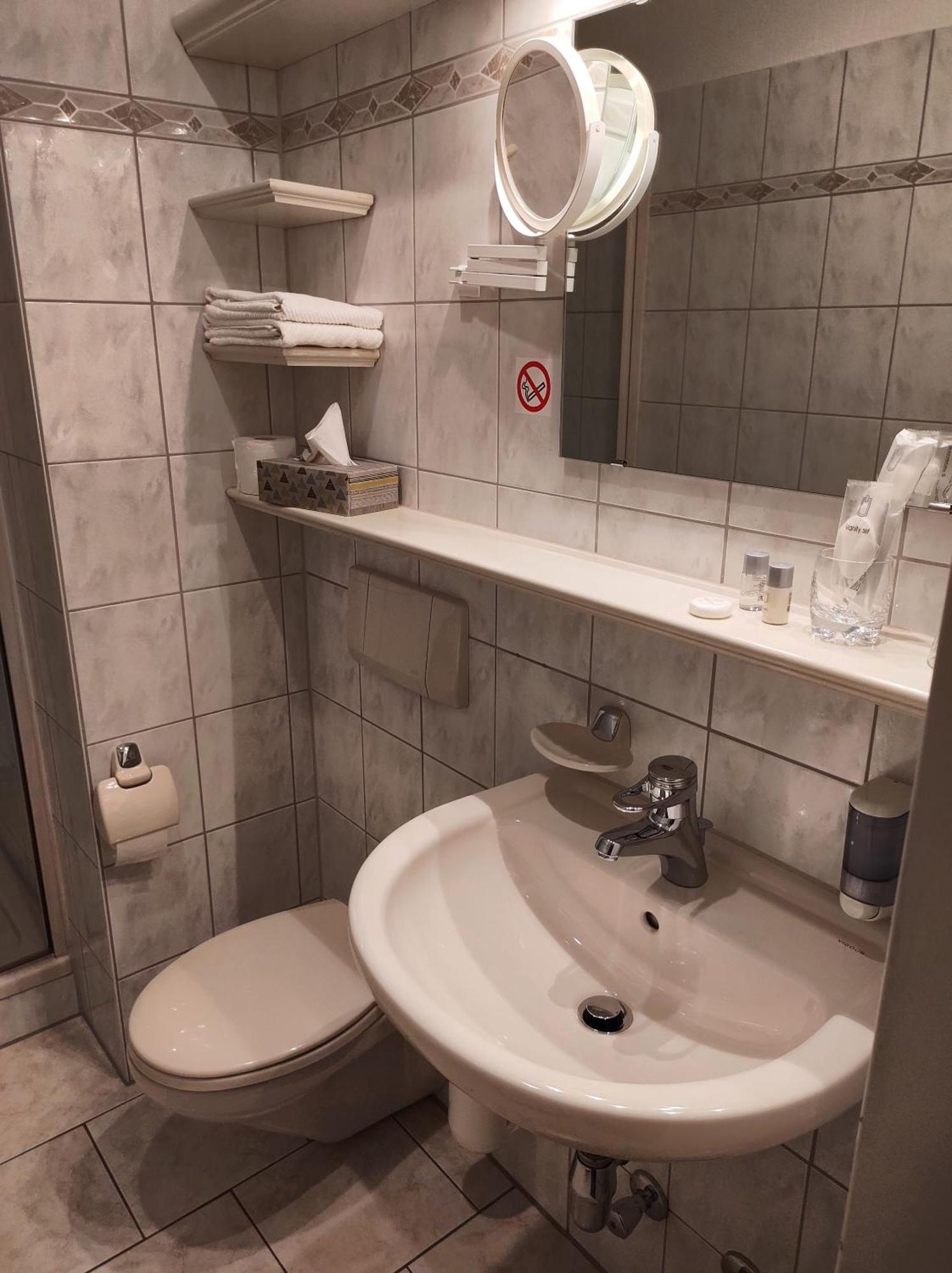Hotel Weinhof Groß Mackenstedt Stuhr Zimmer foto